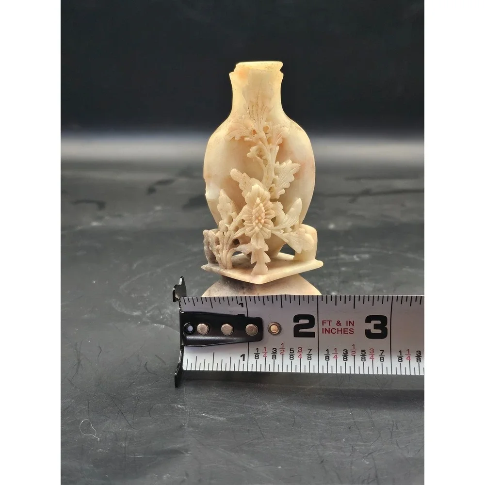 Vintage‎ Chinese Soapstone Small Vase Hand Carved White Floral 4.5in SIGNED